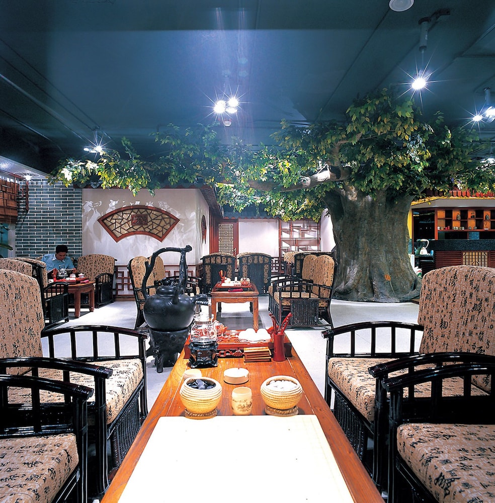Hotel Bar