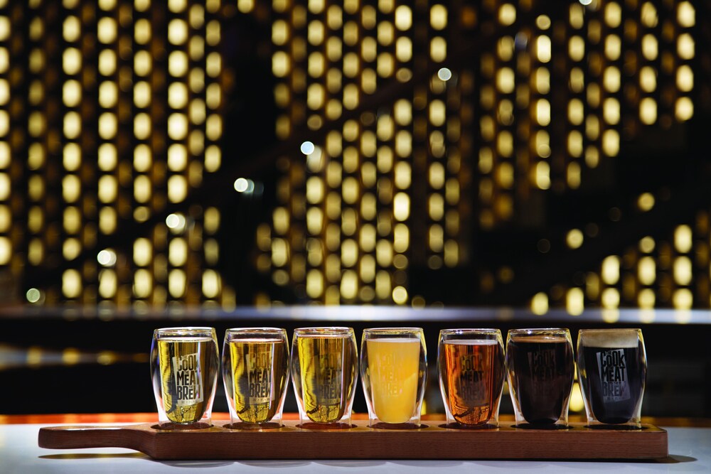 Hotel Bar