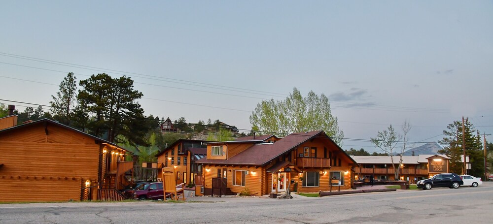 Hotel Front - Evening/Night