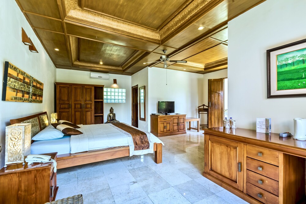 Deluxe Double Room, 1 King Bed - Guestroom