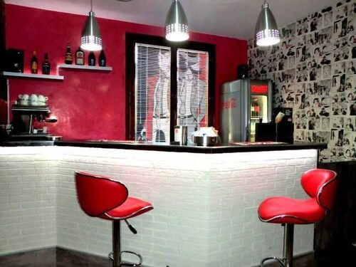 Hotel Bar