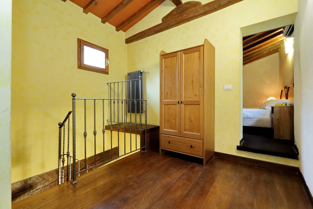 Superior Duplex, 2 Bedrooms, Annex Building (Palagio, Vicolo del Panico 2 - Lift) - Guestroom View