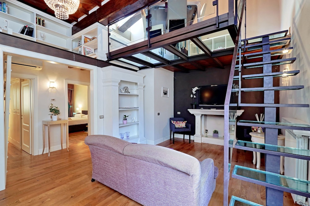 Duplex, 3 Bedrooms (Guelfo, Vicolo del Panico 2) - Living Room