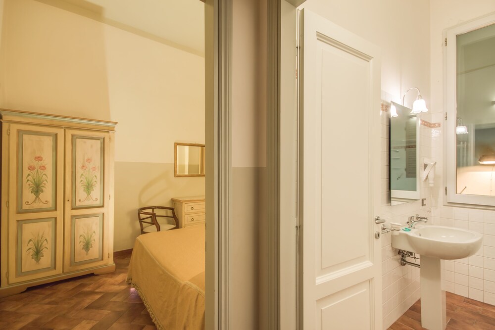 Apartment, 2 Bedrooms (Indaco. Via della condotta 16) - Guestroom