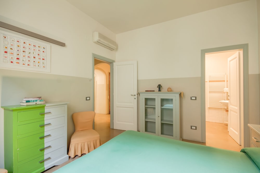 Superior Apartment, 2 Bathrooms (Verde, Via della condotta 16) - Guestroom
