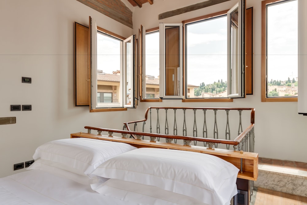 Superior Room on 3 floors, 2 Bedrooms (Uffizi1,no elevator,Via della Ninna 1) - Guestroom