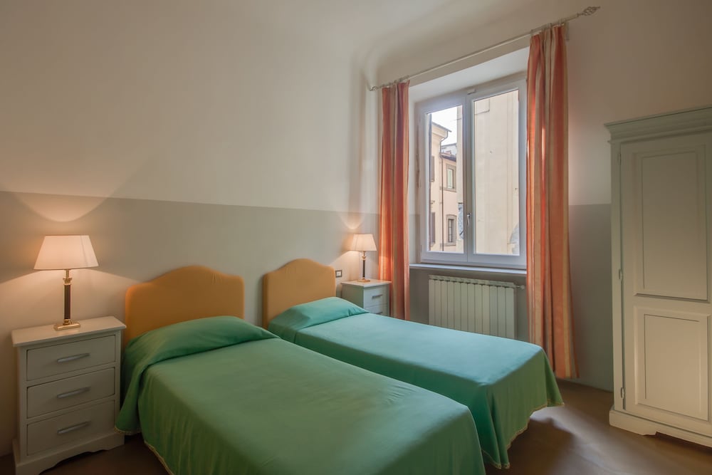 Superior Apartment, 2 Bathrooms (Verde, Via della condotta 16) - Guestroom