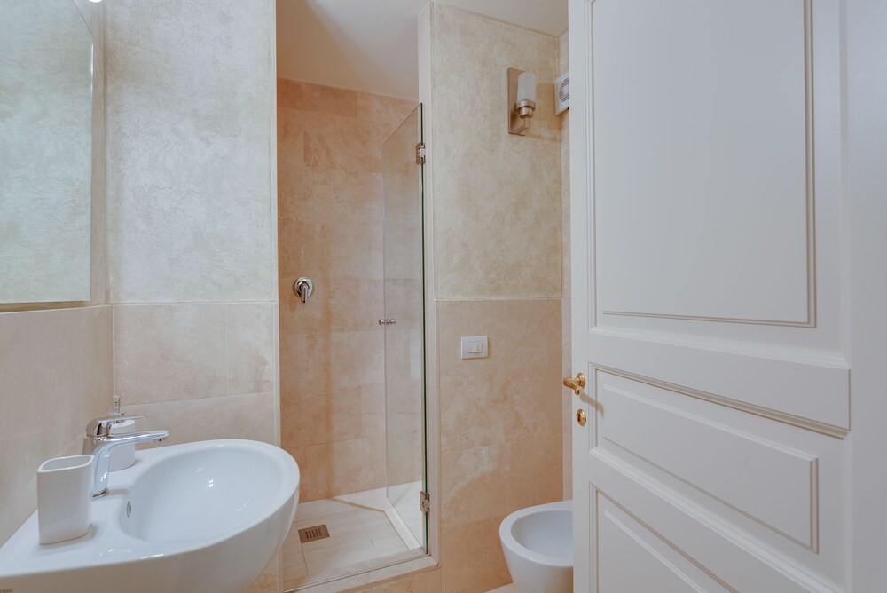 Apartment, 3 Bedrooms (5/B, Borgo Albizi, 29 - Lift) - Bathroom