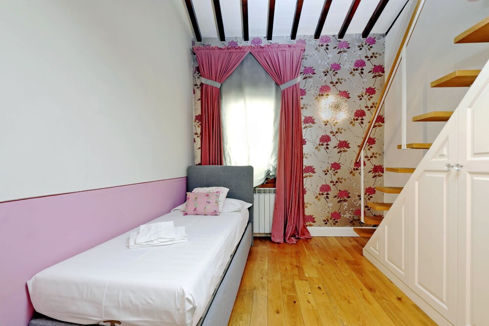 Duplex, 3 Bedrooms (Guelfo, Vicolo del Panico 2) - Guestroom