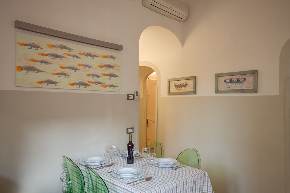 Superior Apartment, 2 Bathrooms (Verde, Via della condotta 16) - Living Room