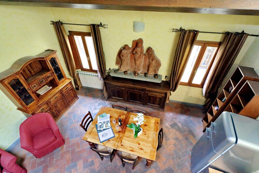 Superior Duplex, 2 Bedrooms, Annex Building (Palagio, Vicolo del Panico 2 - Lift) - In-Room Dining