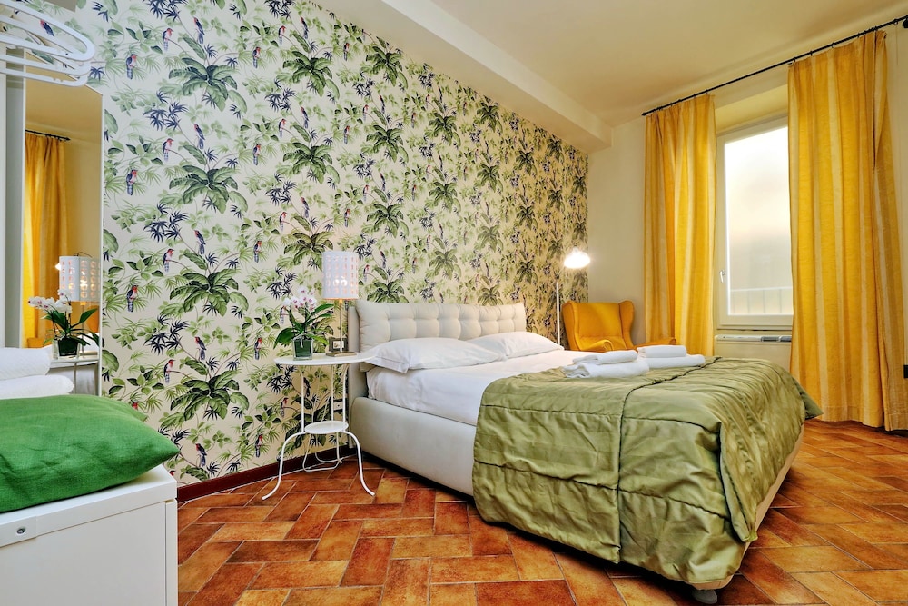 Apartment, 1 Bedroom (Giallo, Via della condotta 16) - Guestroom
