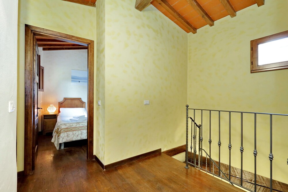 Superior Duplex, 2 Bedrooms, Annex Building (Palagio, Vicolo del Panico 2 - Lift) - Guestroom View