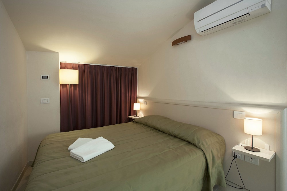 Duplex, 2 Bedrooms (1/A , Borgo Albizi 29 - Lift) - Guestroom
