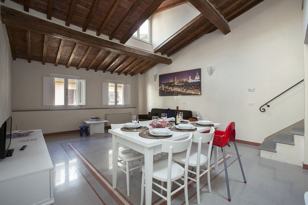 Apartment, 2 Bedrooms (7/A, Borgo Albizi 29 - Lift) - Living Room