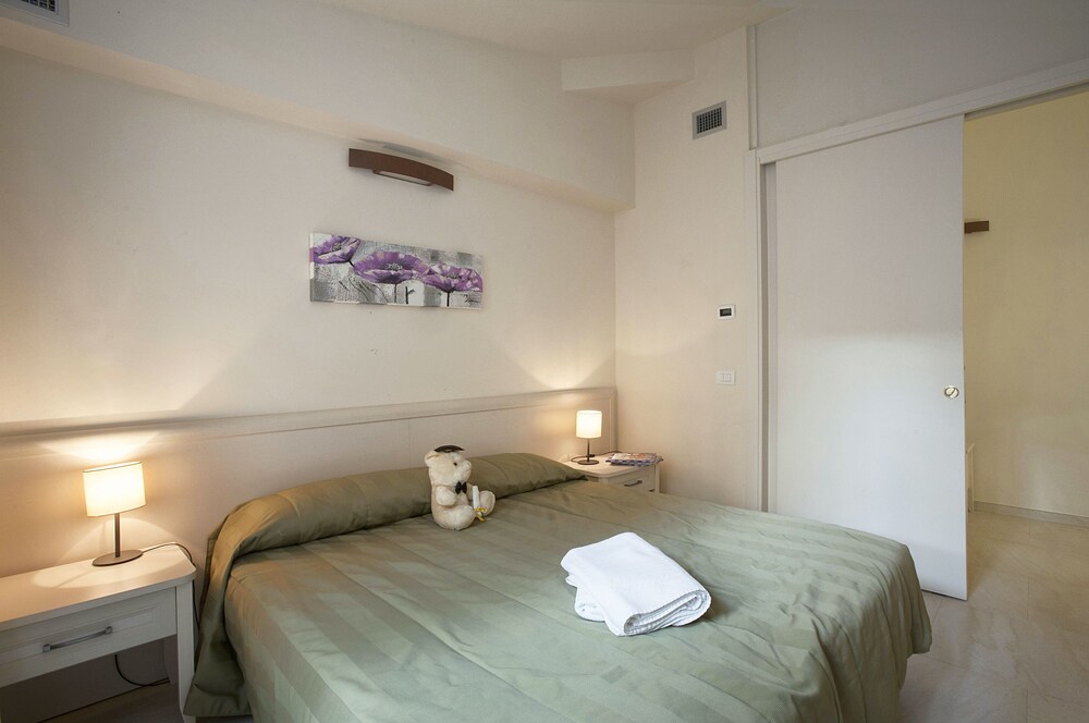 Apartment, 2 Bedrooms, Balcony (5/A , Borgo Albizi 29 - Lift) - Guestroom