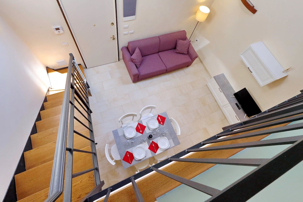Duplex, 2 Bedrooms (2/A, Borgo Albizi 29 - Lift) - Living Room