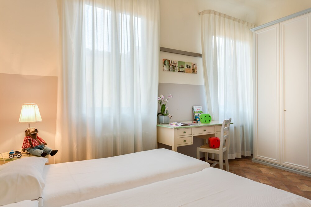 Apartment, 2 Bedrooms (Arancio, Via della condotta 16) - Guestroom