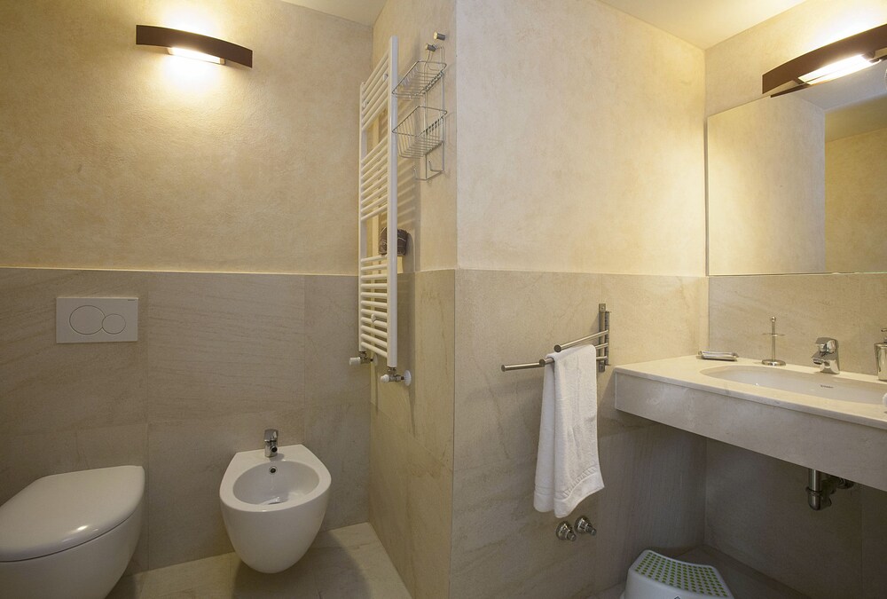Duplex, 2 Bedrooms (1/A , Borgo Albizi 29 - Lift) - Bathroom
