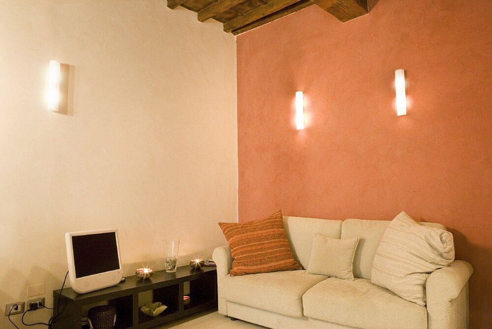 Luxury Apartment, Annex Building (Corte, Via dei Calzaiuoli 2) - Living Area
