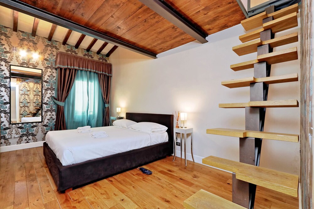 Duplex, 3 Bedrooms (Guelfo, Vicolo del Panico 2) - Guestroom