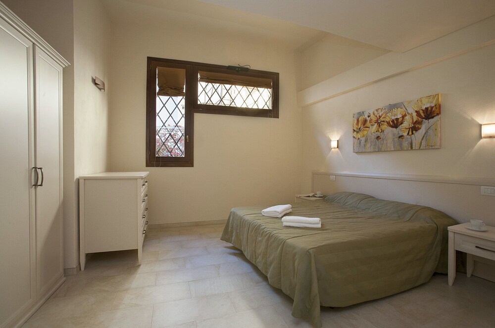 Duplex, 2 Bedrooms (1/A , Borgo Albizi 29 - Lift) - Guestroom
