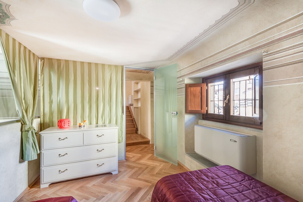 Duplex, 3 Bedrooms (9/A , Borgo Albizi 29 - Lift) - Guestroom