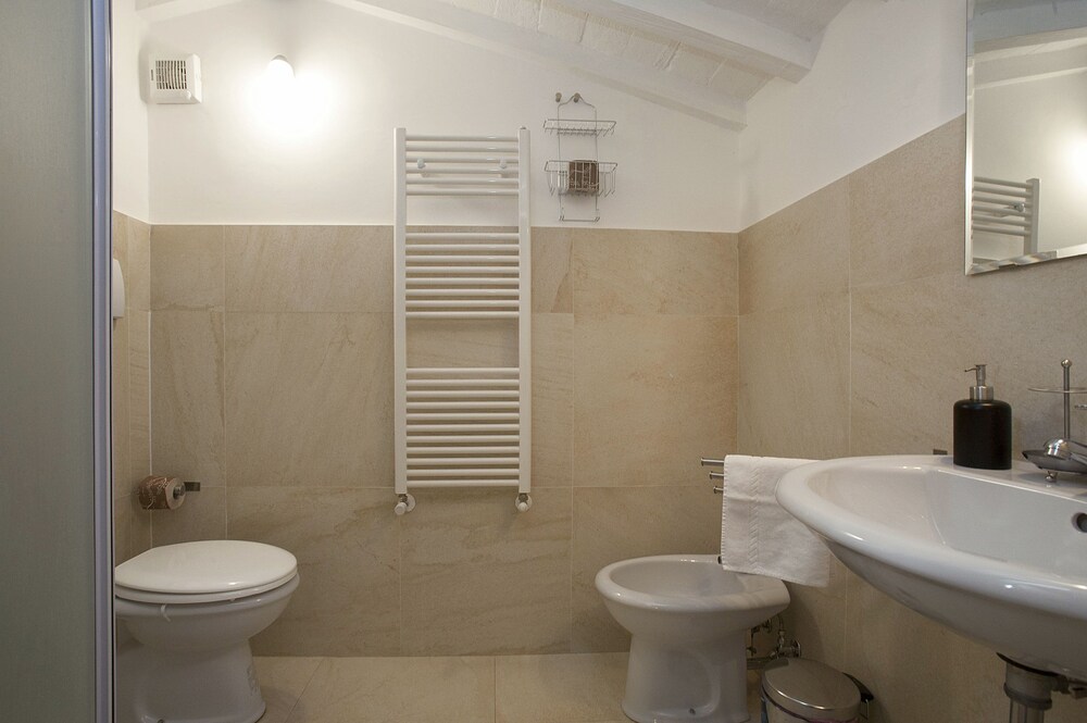 Apartment, 2 Bedrooms (7/A, Borgo Albizi 29 - Lift) - Bathroom