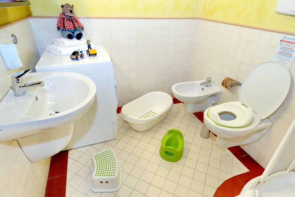 Superior Duplex, 2 Bedrooms, Annex Building (Palagio, Vicolo del Panico 2 - Lift) - Bathroom