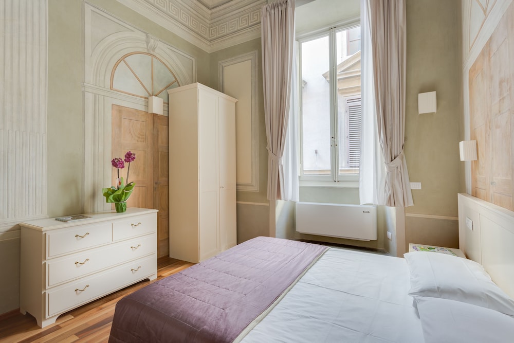 Apartment, 3 Bedrooms (5/B, Borgo Albizi, 29 - Lift) - Guestroom