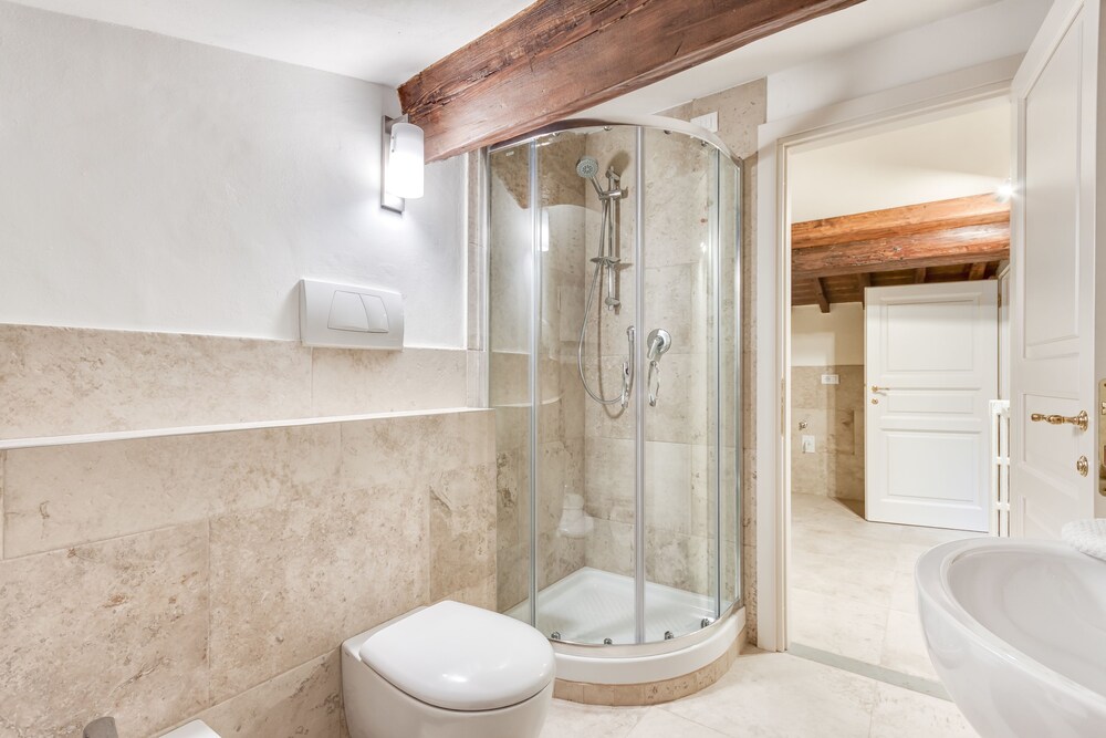 Duplex, 3 Bedrooms (9/A , Borgo Albizi 29 - Lift) - Bathroom