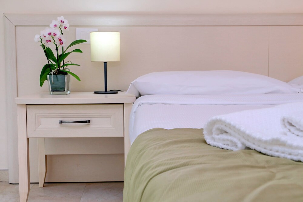 Duplex, 2 Bedrooms (2/A, Borgo Albizi 29 - Lift) - Guestroom