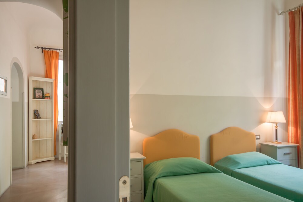 Superior Apartment, 2 Bathrooms (Verde, Via della condotta 16) - Guestroom
