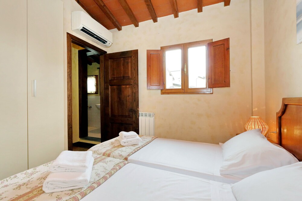 Superior Duplex, 2 Bedrooms, Annex Building (Palagio, Vicolo del Panico 2 - Lift) - Guestroom
