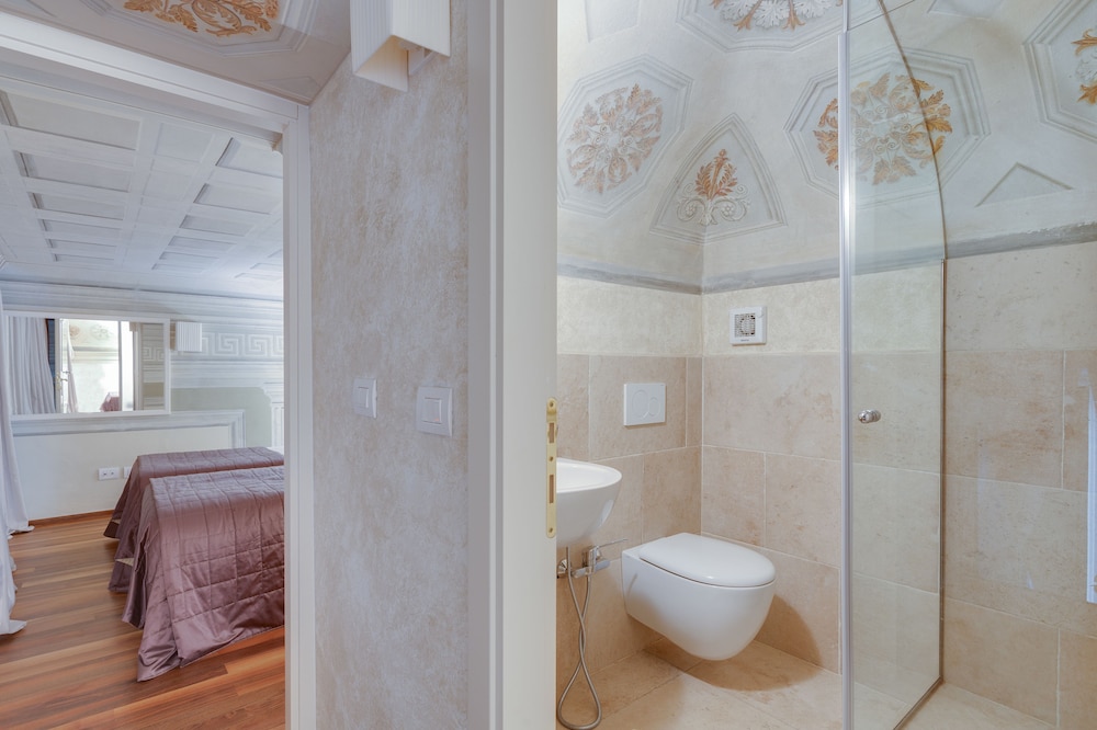 Apartment, 3 Bedrooms (5/B, Borgo Albizi, 29 - Lift) - Guestroom