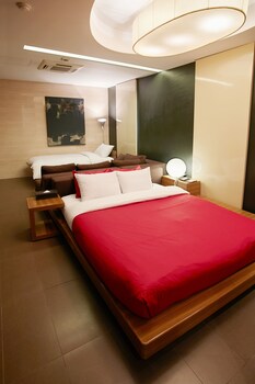 Guestroom