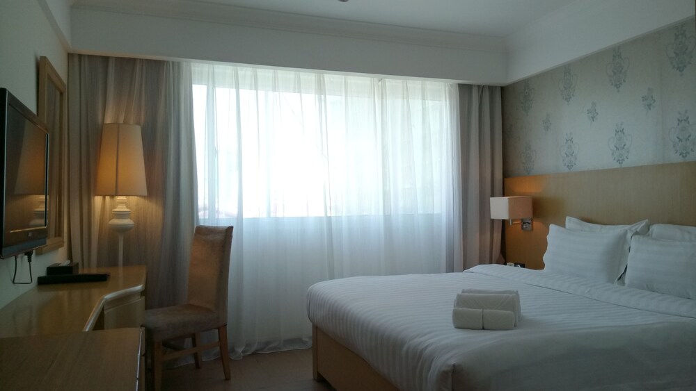 Guestroom View