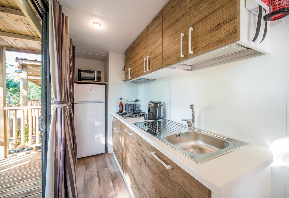 Deluxe Chalet, 2 Bedrooms - In-Room Kitchenette