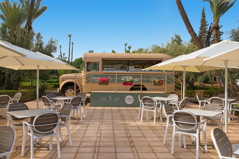 Snack Bar