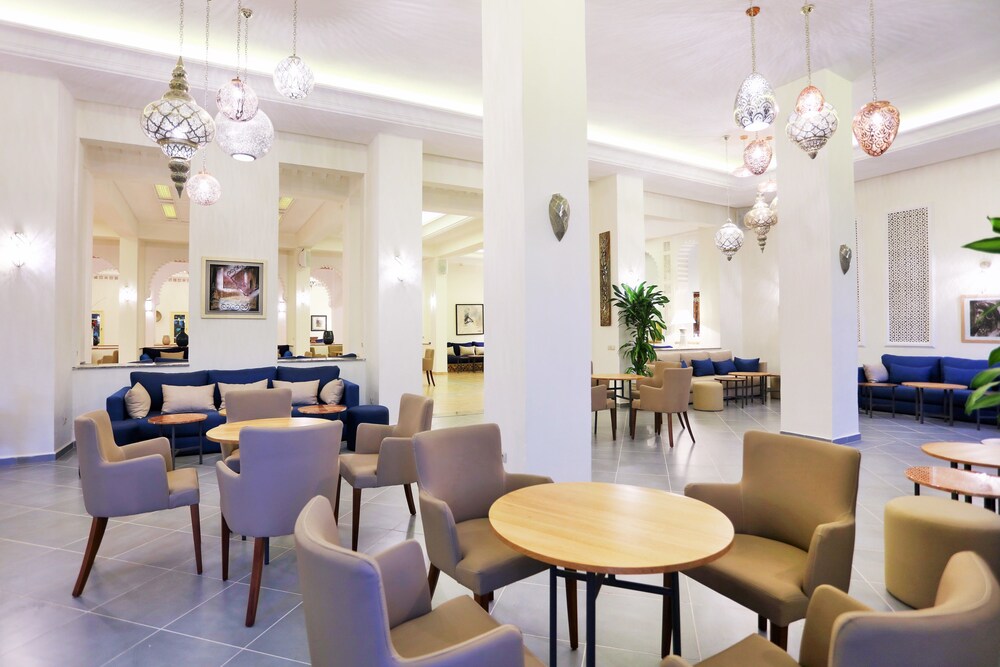 Hotel Bar