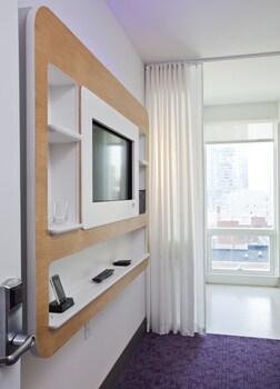 Guestroom View