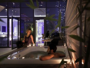 Jetted Tub