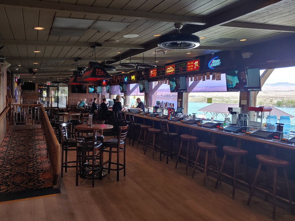 Beach Bar