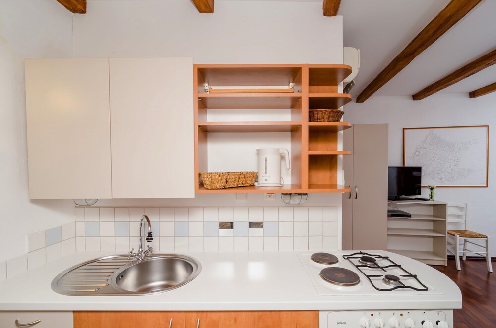 Standard Apartment - In-Room Kitchen