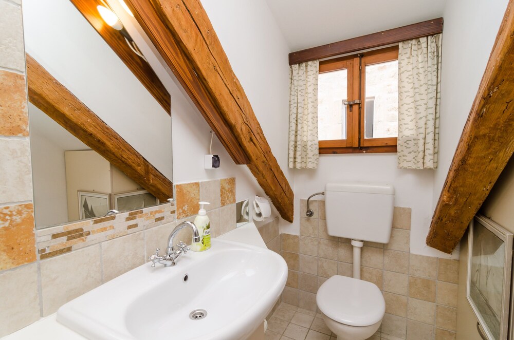 Comfort Apartment - Bathroom