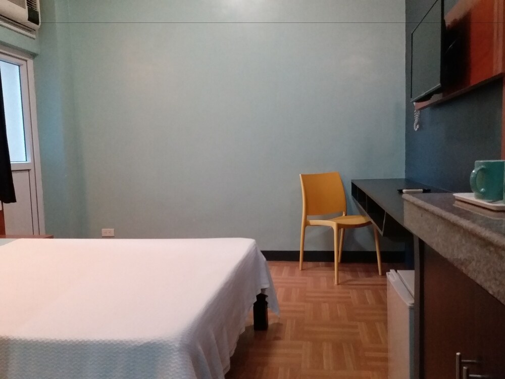 Superior Room (Newly Renovated) - Guestroom