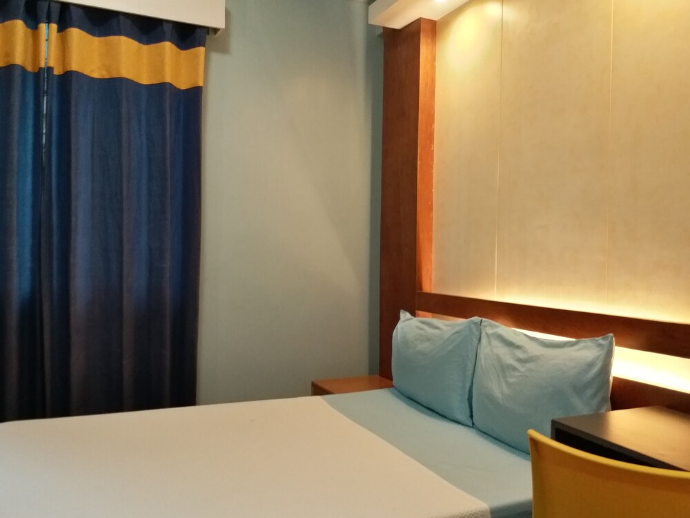Superior Room (Newly Renovated) - Guestroom