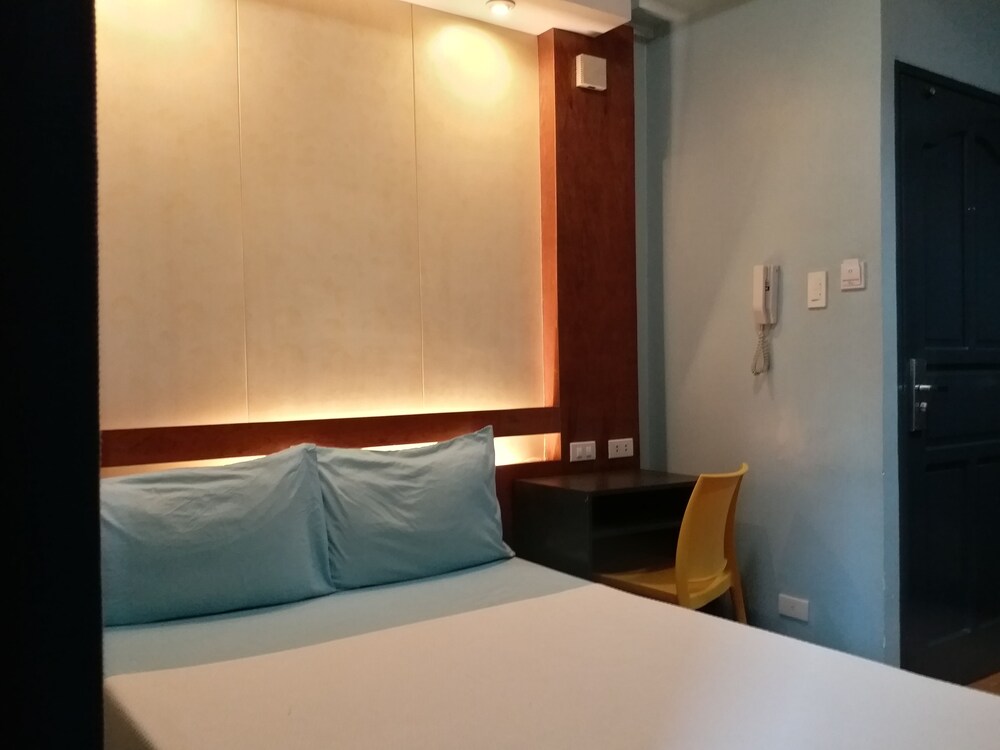 Superior Room (Newly Renovated) - Guestroom