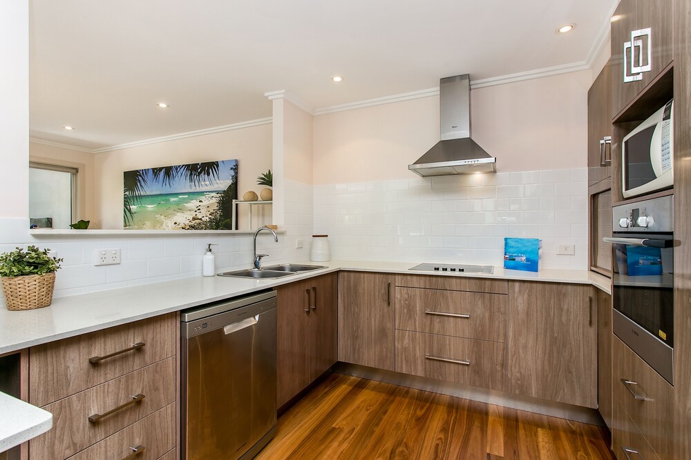 House - In-Room Kitchen