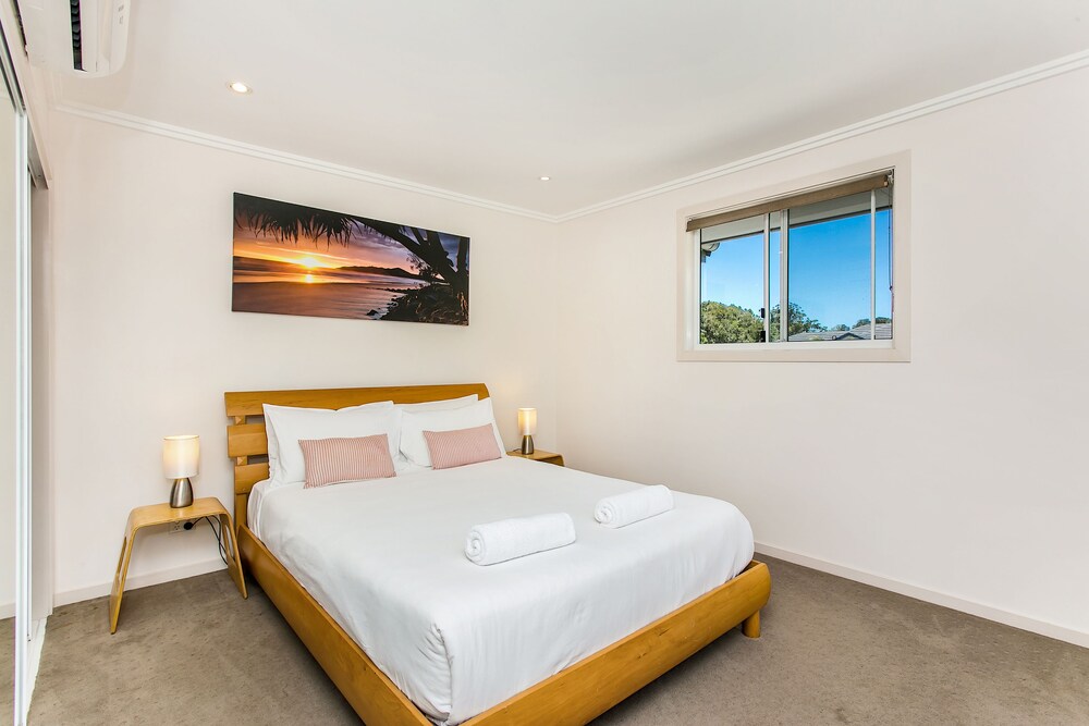 House - Guestroom